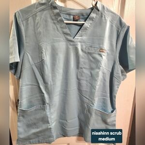 Niaahinn LBlue Women's Scrub Top MEDIUM